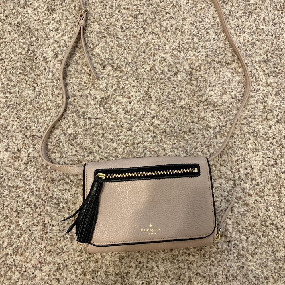 BRAND NEW Kate Spade Taupe Crossbody